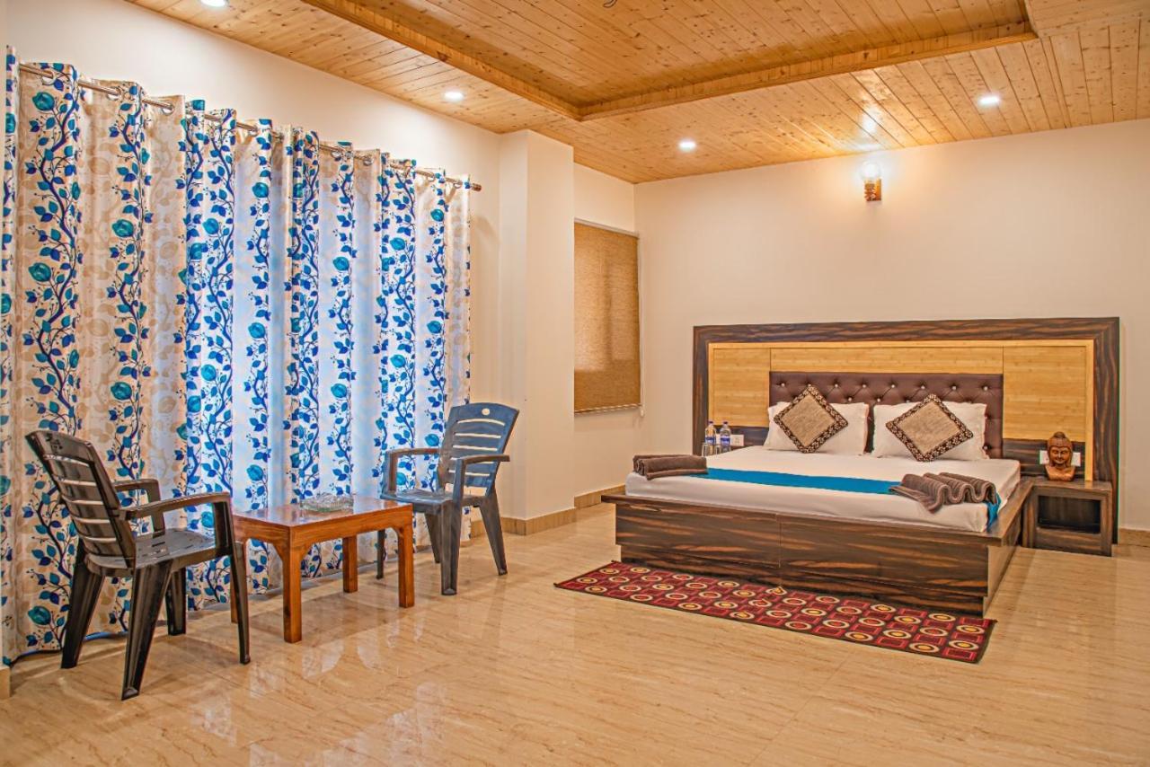 Mystic Kasauli I Pvt Balcony I Peacefull Area I Serviced Apt I By Exotic Stays Eksteriør billede
